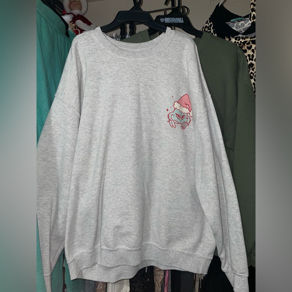 new womens Xl Christmas Gray Sweatshirt with Pink Graphic